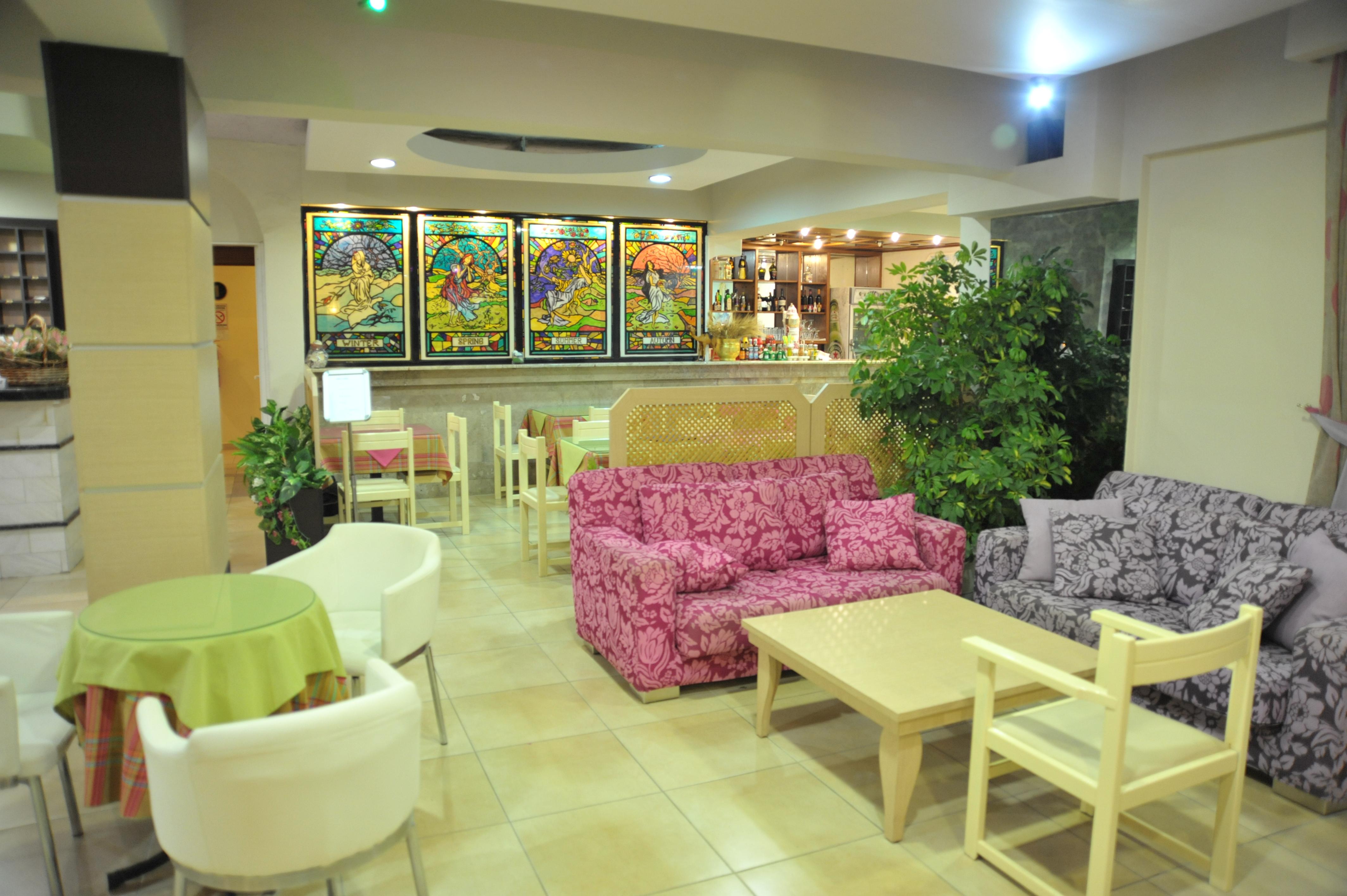 קרמסטי Anseli Hotel מראה חיצוני תמונה