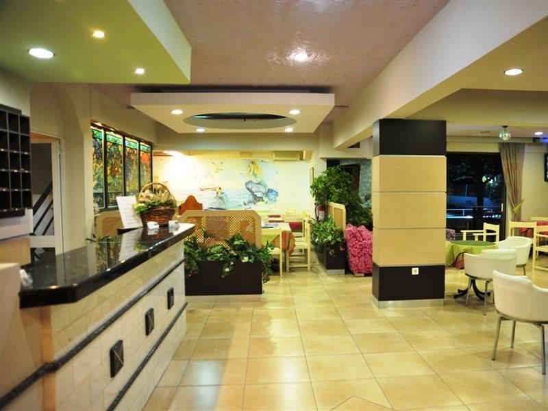 קרמסטי Anseli Hotel מראה חיצוני תמונה