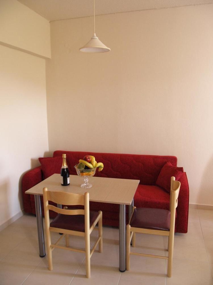 קרמסטי Anseli Hotel מראה חיצוני תמונה