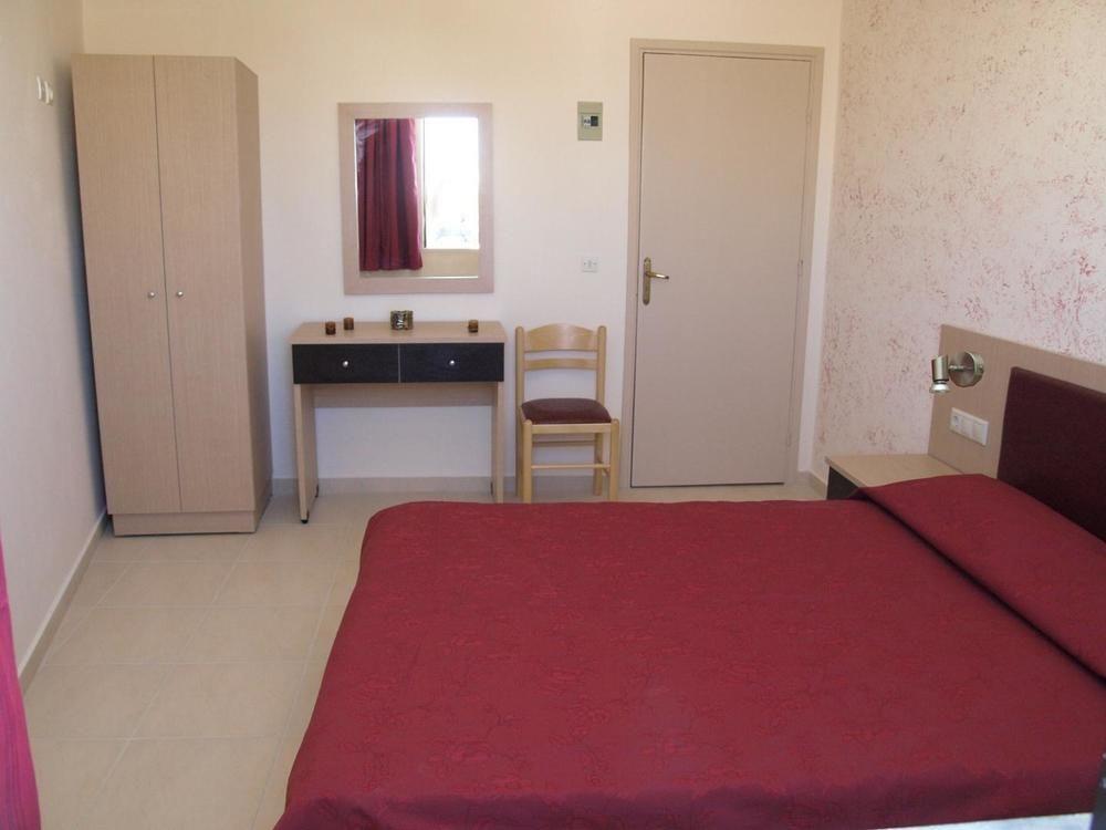 קרמסטי Anseli Hotel מראה חיצוני תמונה